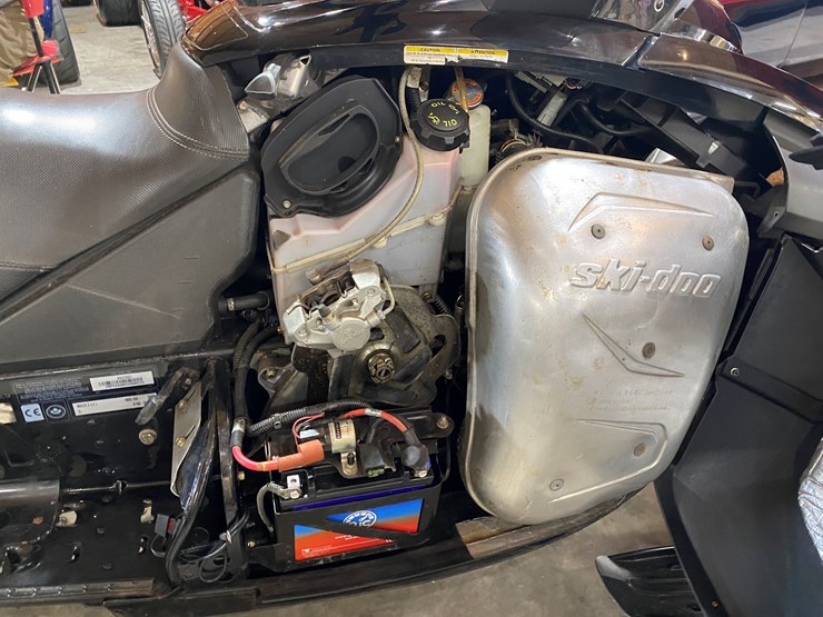 #3789-•-2006-ski-doo-mach-z-1000-sdi-snowmobile-image-26