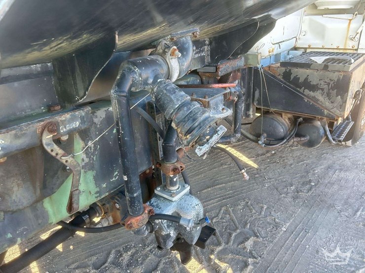 1981-mack-dm492s-image-18