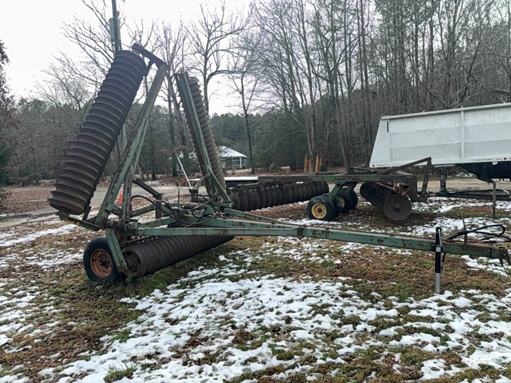 24-ft-folding-3-section-cultipacker-pull,-brillion;-located-at-7241-roxbury-rd,-charles-city,-va,-please-call-804.651.4404-with-questions-image-52