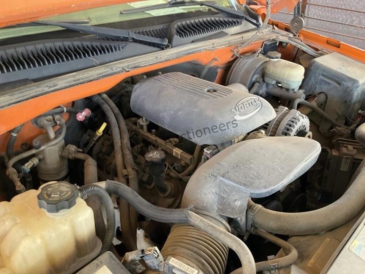 2006-chevrolet-silverado-1500-image-12