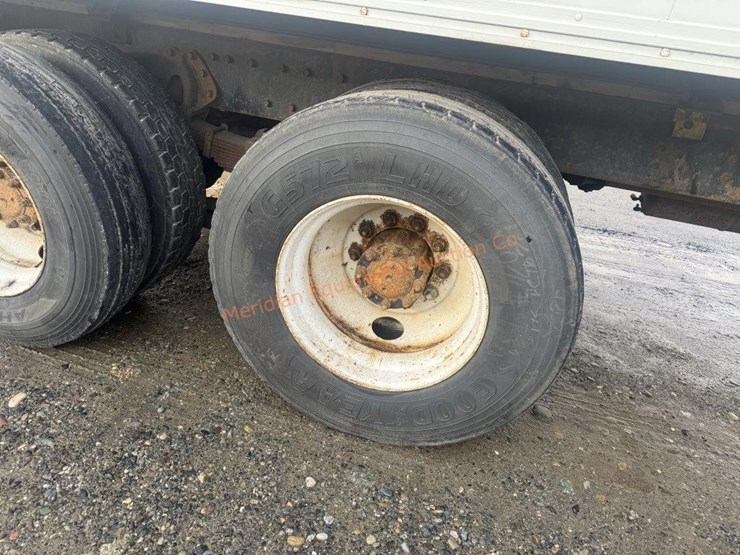 1992-international-4900-image-26