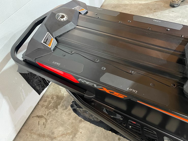 #3799-•-2015-ski-doo-800r-renegade-x-snowmobile-image-15