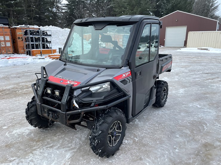 2015-polaris-ranger-xp-image-1