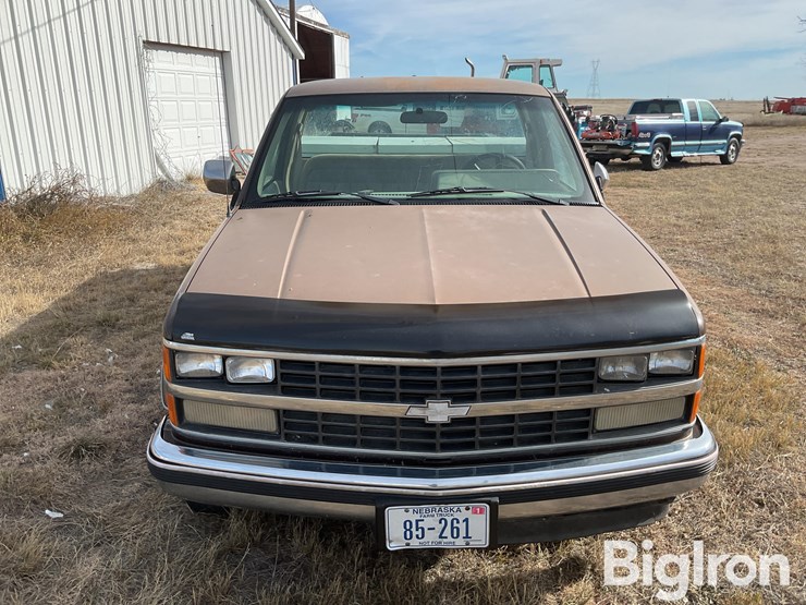 1988-chevrolet-2500-image-2