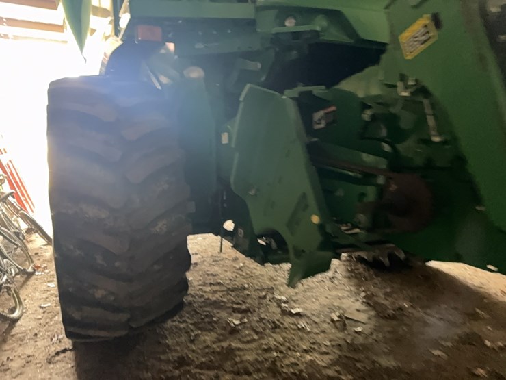 2015-john-deere-s670-image-9