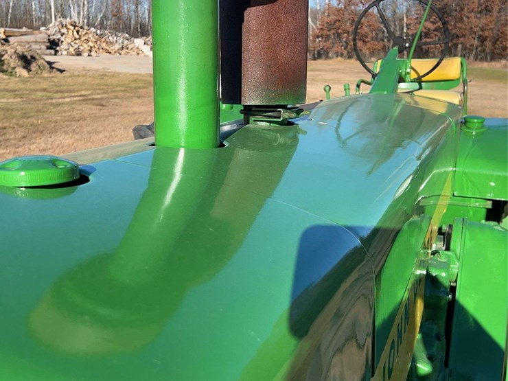 john-deere-830-image-15