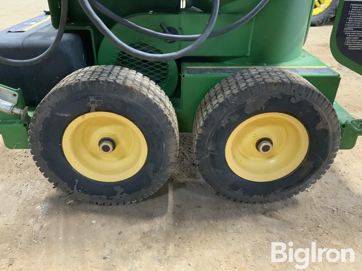 john-deere-ac2000-eh-hot-pressure-washer-image-20