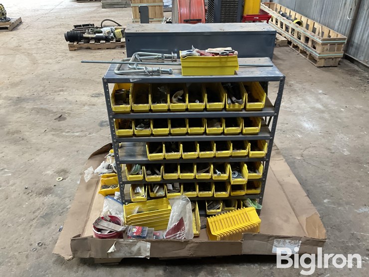 shop-shelves-w/miscellaneous-hardware-image-8