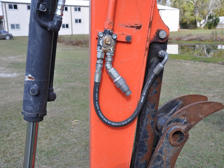 2023-kubota-kx057-5-image-12