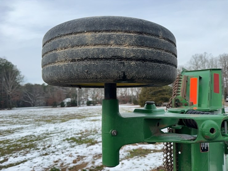 john-deere-15-image-25