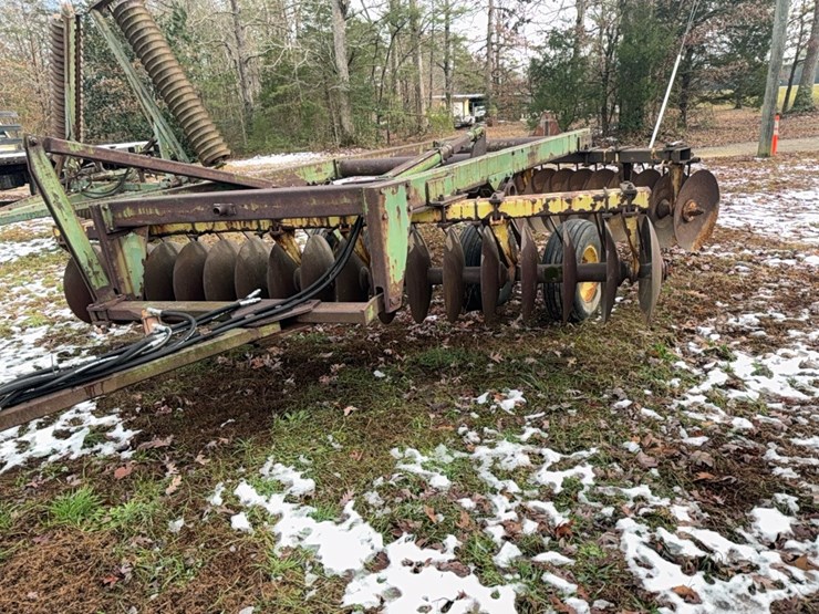 john-deere-340-image-6