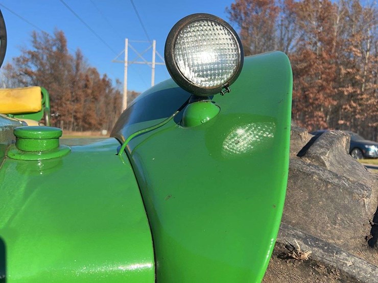 john-deere-830-image-62