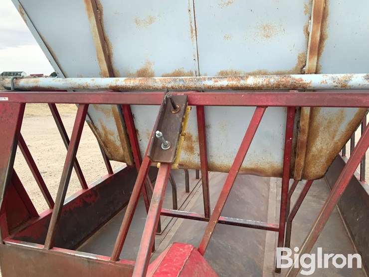 cattle-man’s-choice-bale-feeder-wagon-image-10