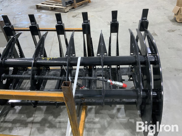 2025-giyi-clg72-skid-steer-curved-log-grabber-image-15