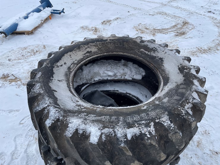 #3772-•-(2)-23.1-34-firestone-super-all-terrain-tires-image-4