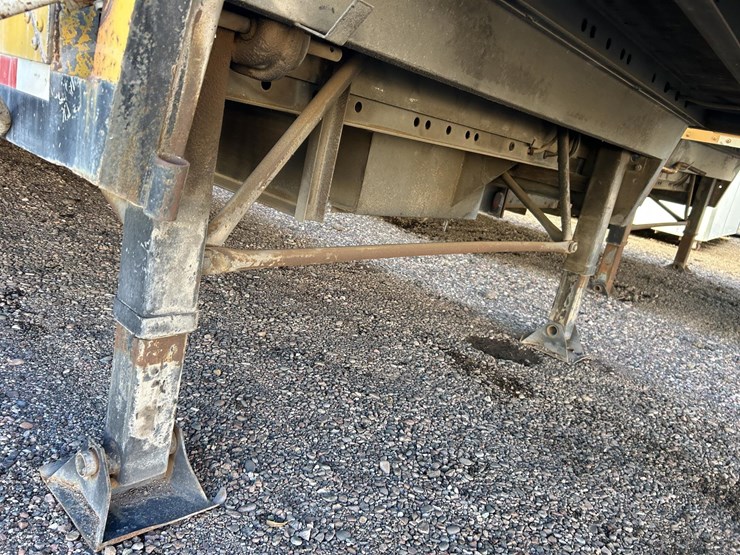 1999-kentucky-trailer-image-4