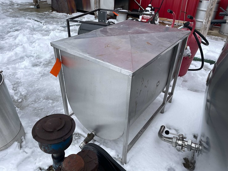 #3524-•-stainless-steel-tank-image-7