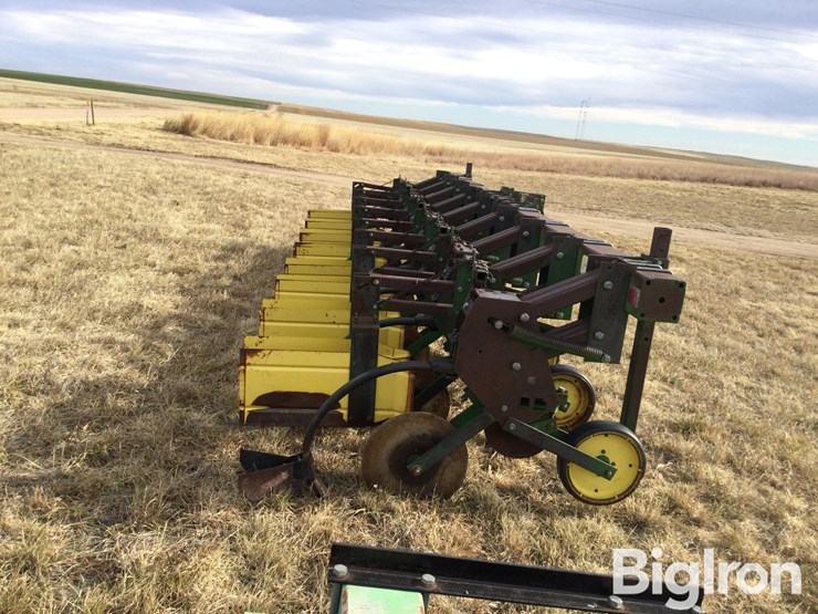 john-deere-885-image-8