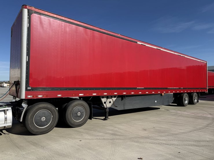 2016-utility-van-image-2