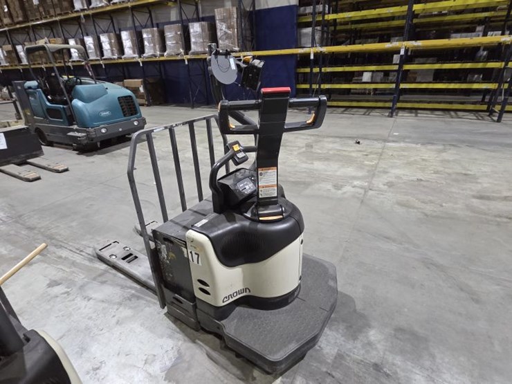 2020-crown-pe4500-60-image-1