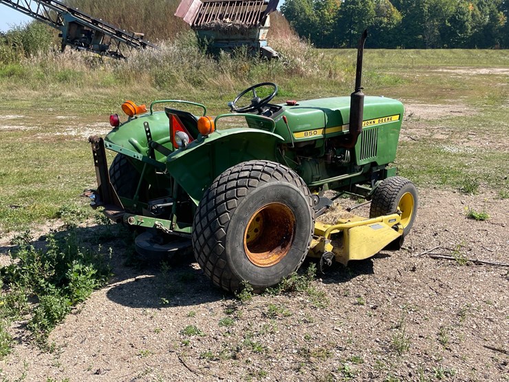 john-deere-850-image-7