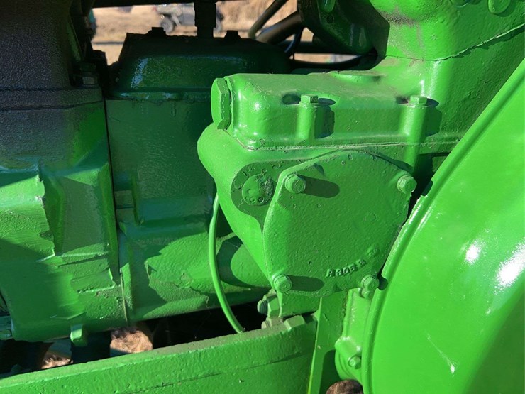 john-deere-830-image-75