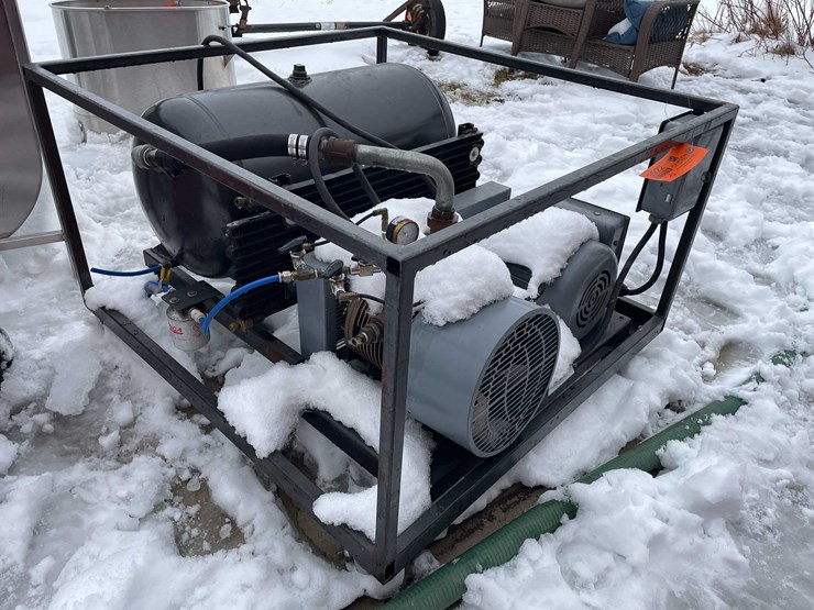 #3522-•-electric-vacuum-pump-image-3