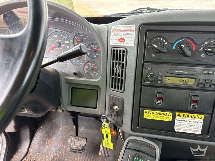 2007-international-durastar-4300-image-61