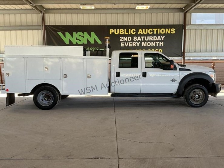 2016-ford-f550-image-1