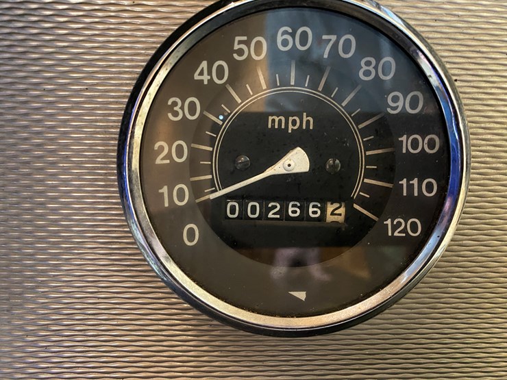 #3785-•-1972-speedway-650-snowmobile-image-16