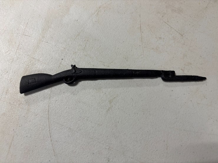 #3000-•-(3)-replica-metal-bayonet-guns-image-6
