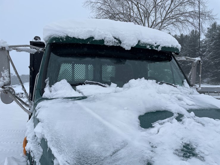 #400-•-2006-sterling-straight-truck-(has-wi-title)-image-18