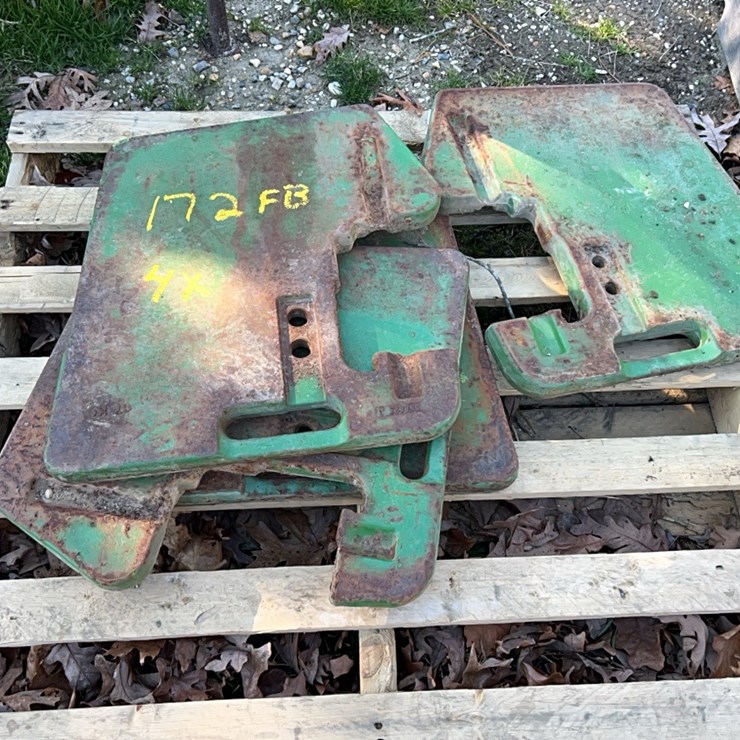 4 JOHN DEERE WEIGHTS; LOCATED AT 7241 ROXBURY RD, CHARLES CITY, VA, PLEASE CALL804.837.9940 OR 804.651.4404 WITH QUESTIONS