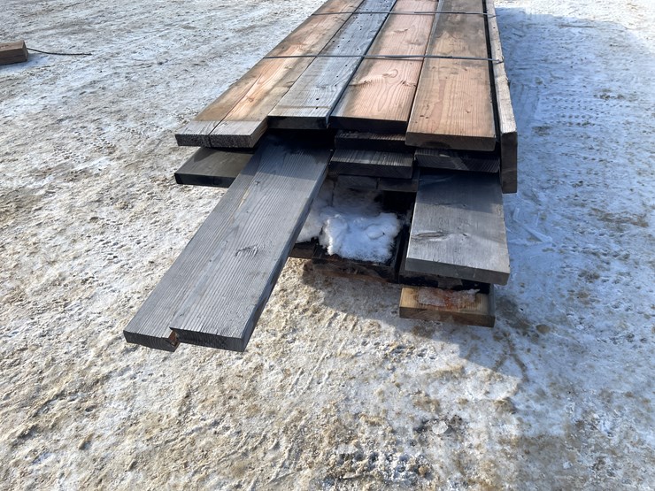 #3806-•-bundle-of-construction-grade-lumber-image-7