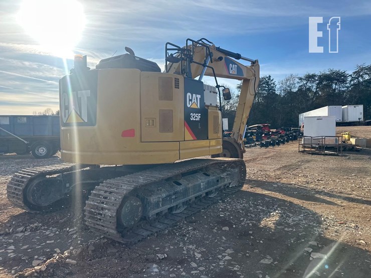 2020-caterpillar-325flcr-image-10