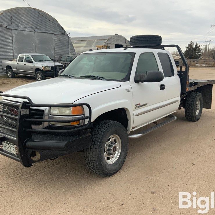 2005 GMC SIERRA 2500
