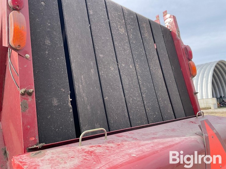 2018-new-holland-roll-belt-560-image-9