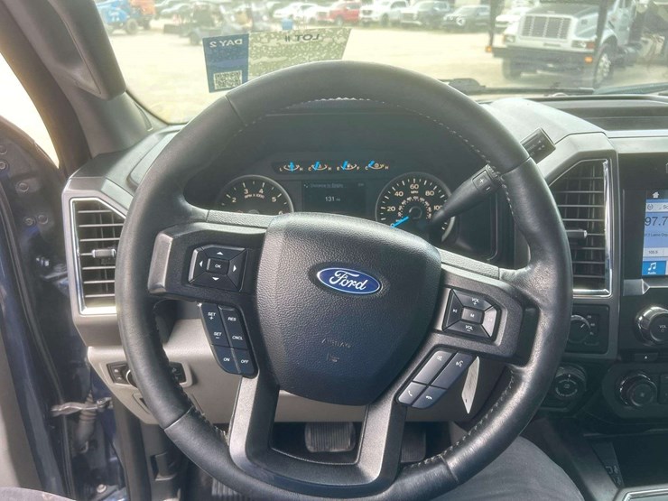 2017-ford-f150-image-12
