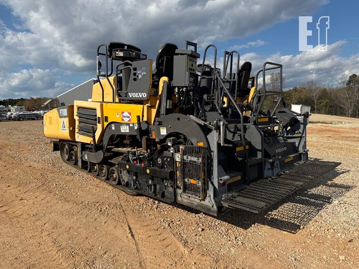 2018-volvo-p7110b-image-7