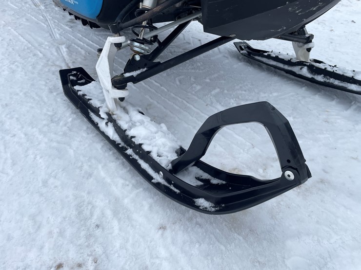 #500-•-2015-ski-doo-free-ride-800-snowmobile-(no-reg-card,-bill-of-sale-only)-image-28