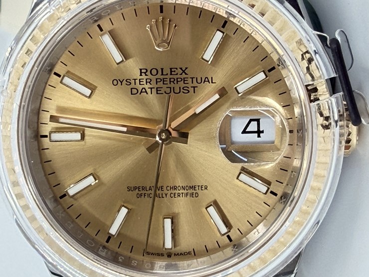 #1-•-rolex-oyster-perpetual-datejust-watch-orig-box---like-new-image-9