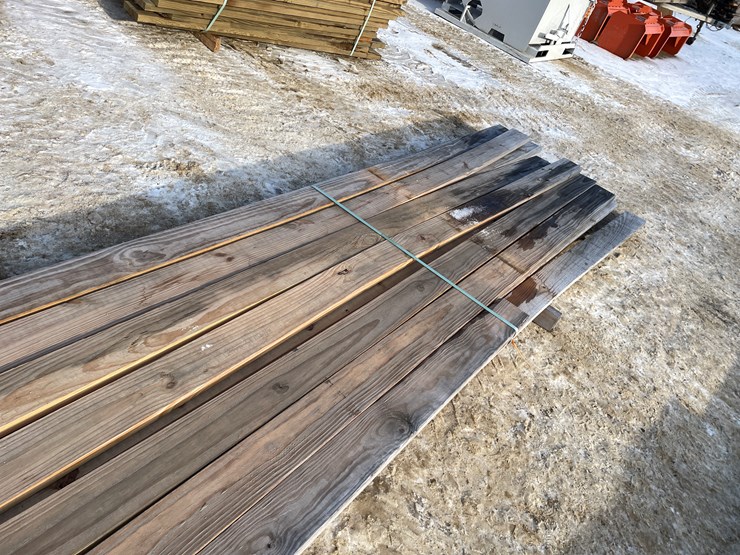 #3808-•-bundle-of-construction-grade-lumber-image-6