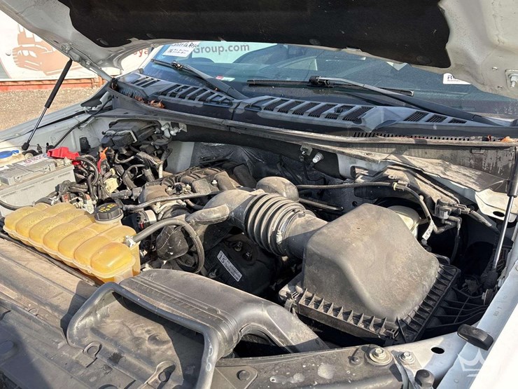 2017-ford-f150-image-14