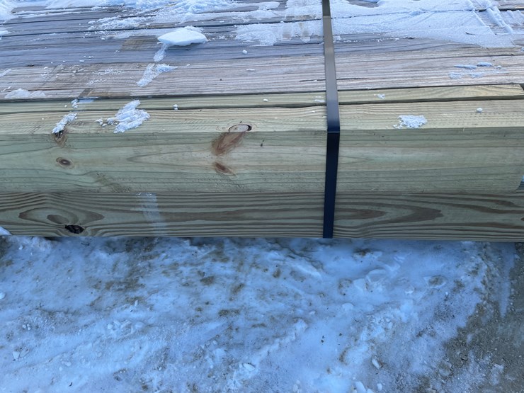 #3790-•-bundle-of-laminated-wood-beams-image-31