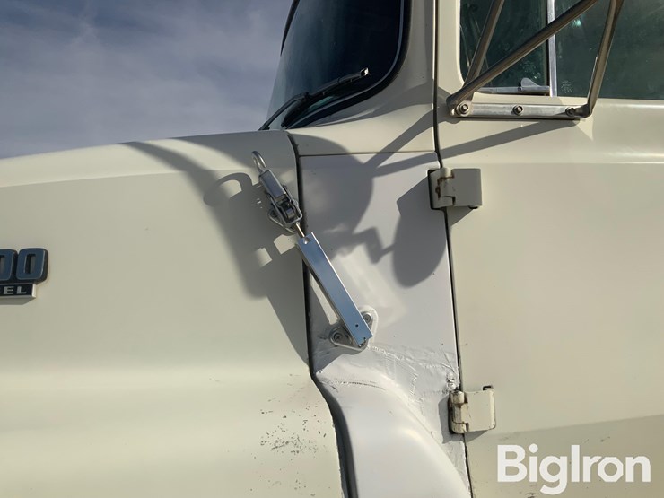 1992-ford-lnt8000f-image-10