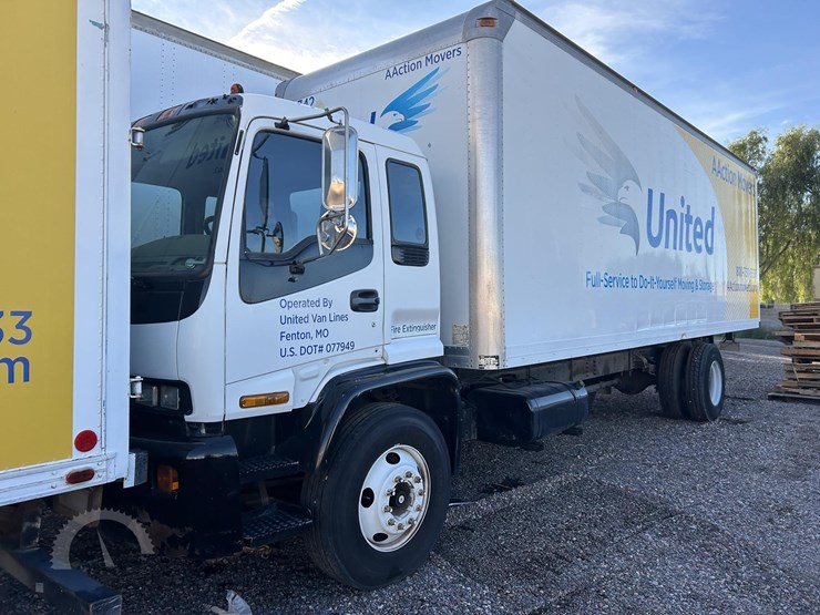 1998-isuzu-ftr-image-1