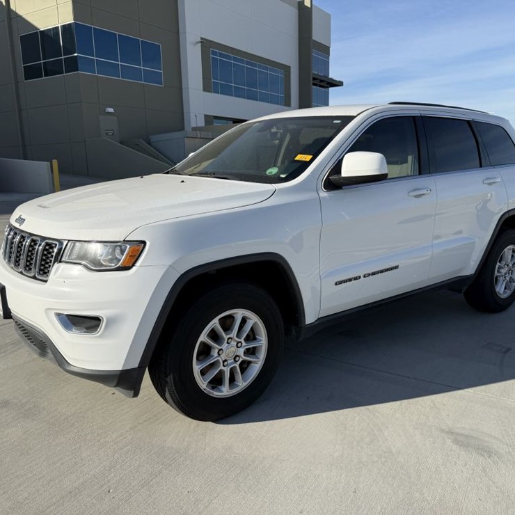 2017 JEEP GRAND CHEROKEE