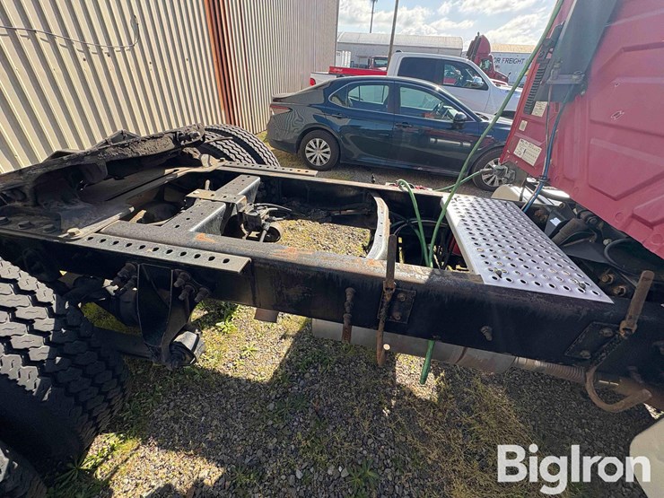 2007-international-durastar-4400-image-18