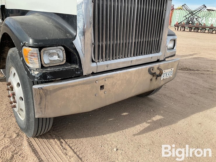 2004-international-9900i-image-9