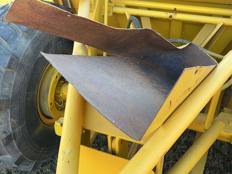 john-deere-840-image-82